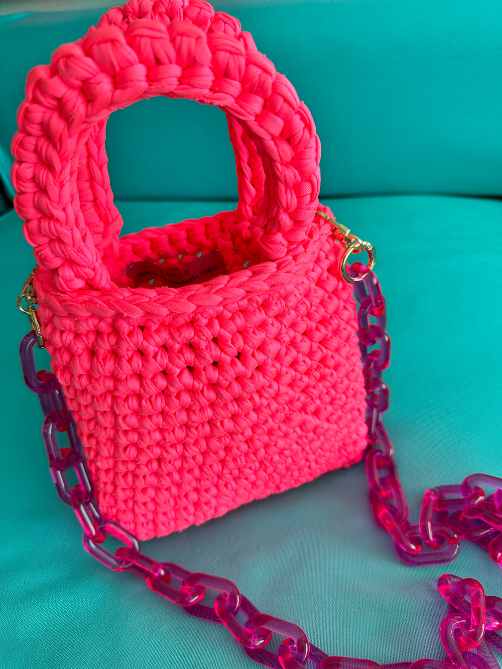 Chiquita Mini Shopper in Neon Pink